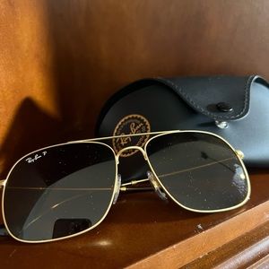 Brand new Ray bans polarized